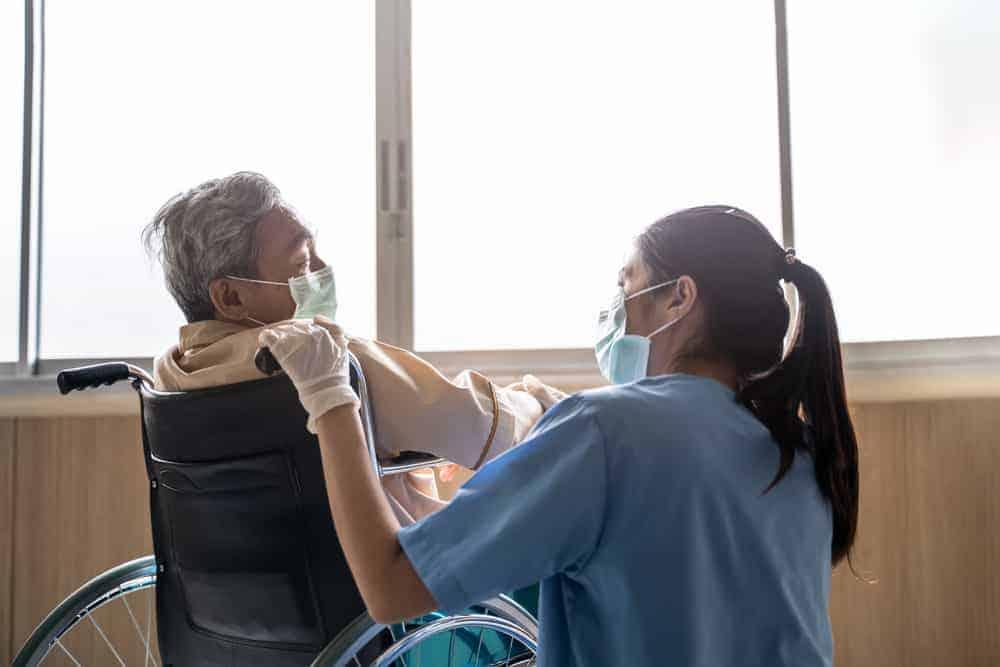 Perawatan yang Dibutuhkan Setelah Sembuh dari COVID-19