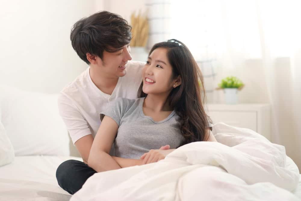 Cara Berhubungan Intim yang Tepat agar Bisa Cepat Hamil