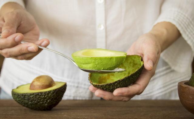 8 Efek Samping yang Bisa Terjadi Akibat Kebanyakan Makan Alpukat