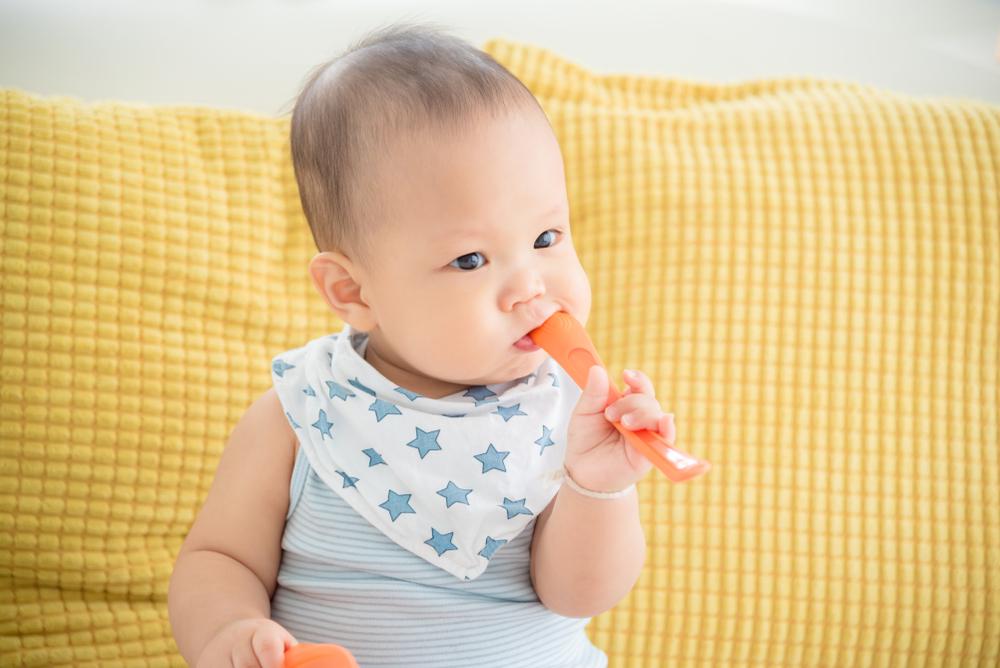 Teether Bayi, Amankah Digunakan untuk Si Kecil?
