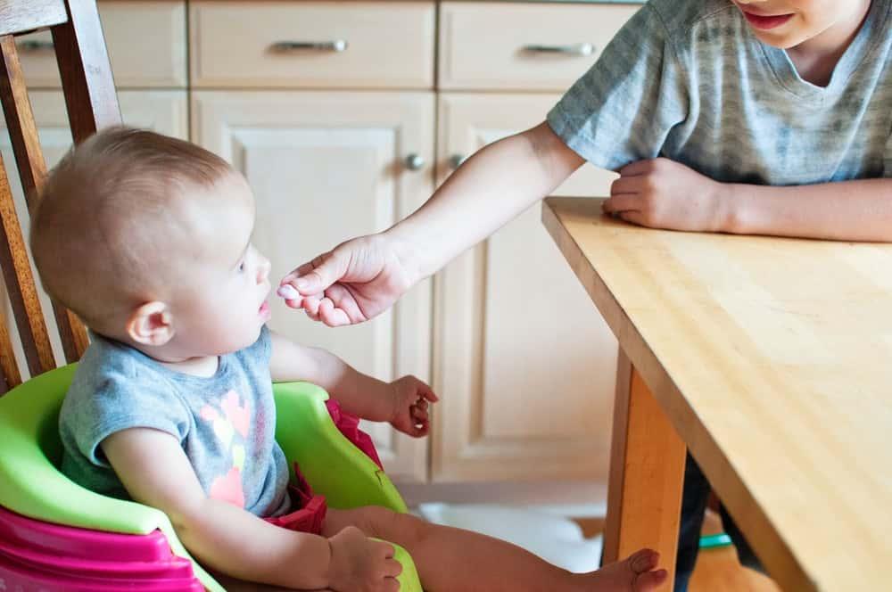 9 Jenis Ikan yang Bagus untuk MPASI Bayi