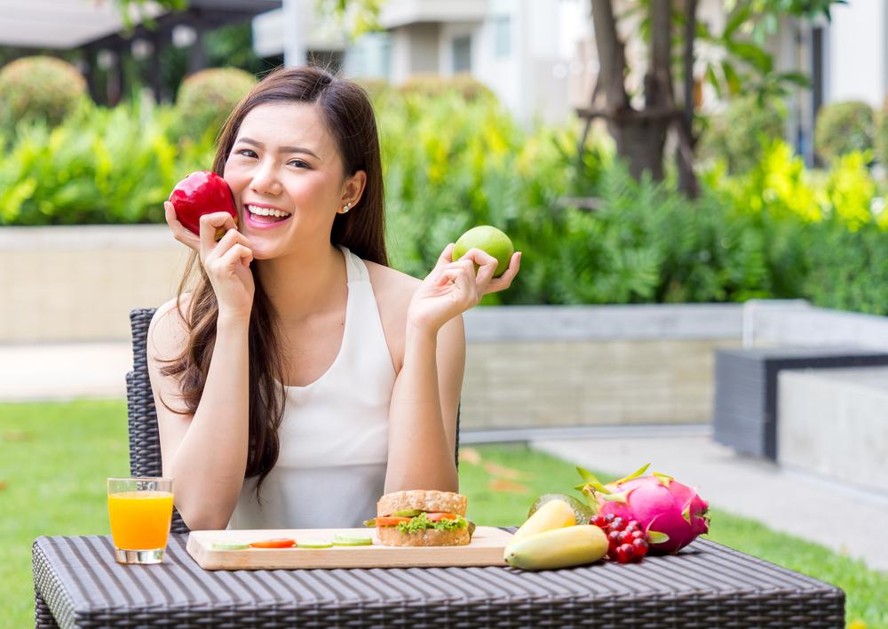 7 Macam Buah dan Bahan Alami untuk Mencerahkan Kulit