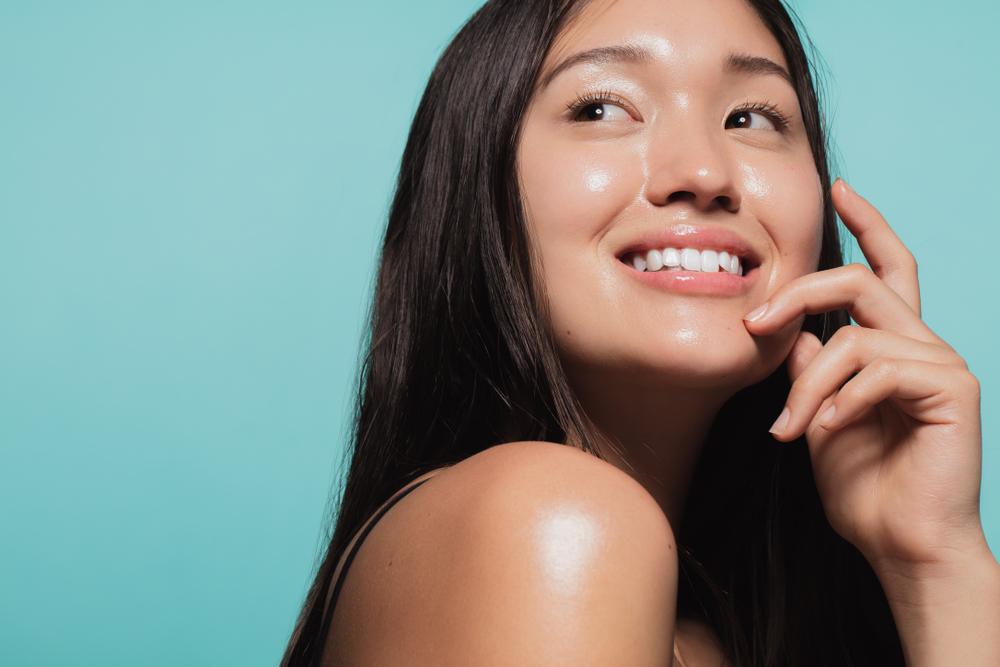 Ingin Punya Wajah Glowing Setiap Hari? Intip 9 Caranya di Sini!