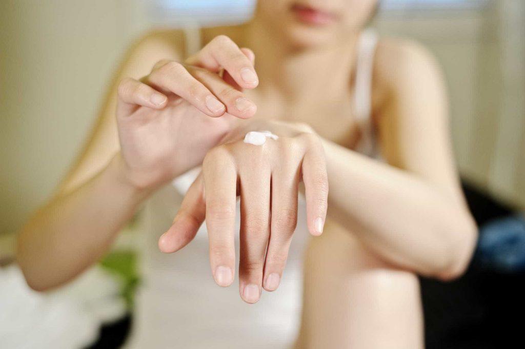 Segala Pengobatan Psoriasis, dari Obat Minum Hingga Terapi