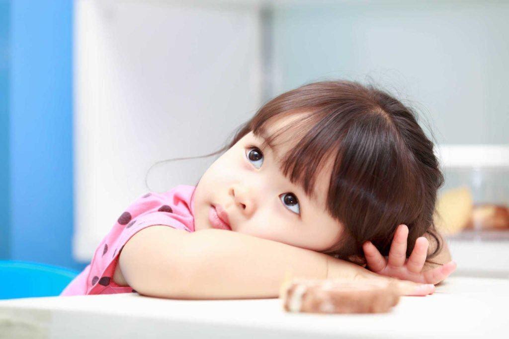 5 Cara Membantu Anak yang Kehilangan Pendengaran