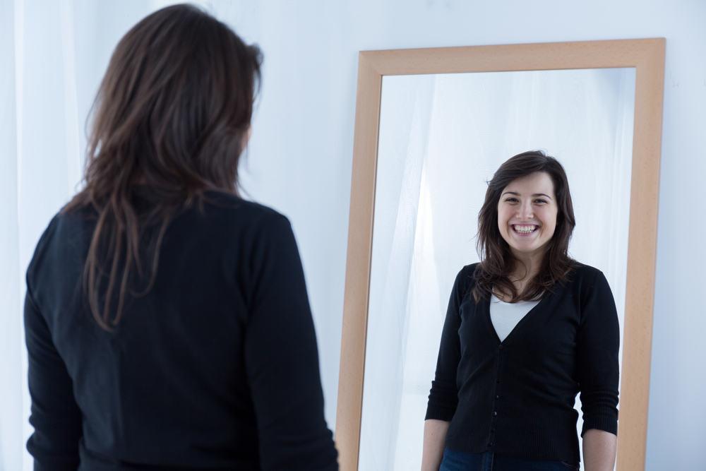 Kiat Menerima Kekurangan Diri dan Membangun Body Image Positif