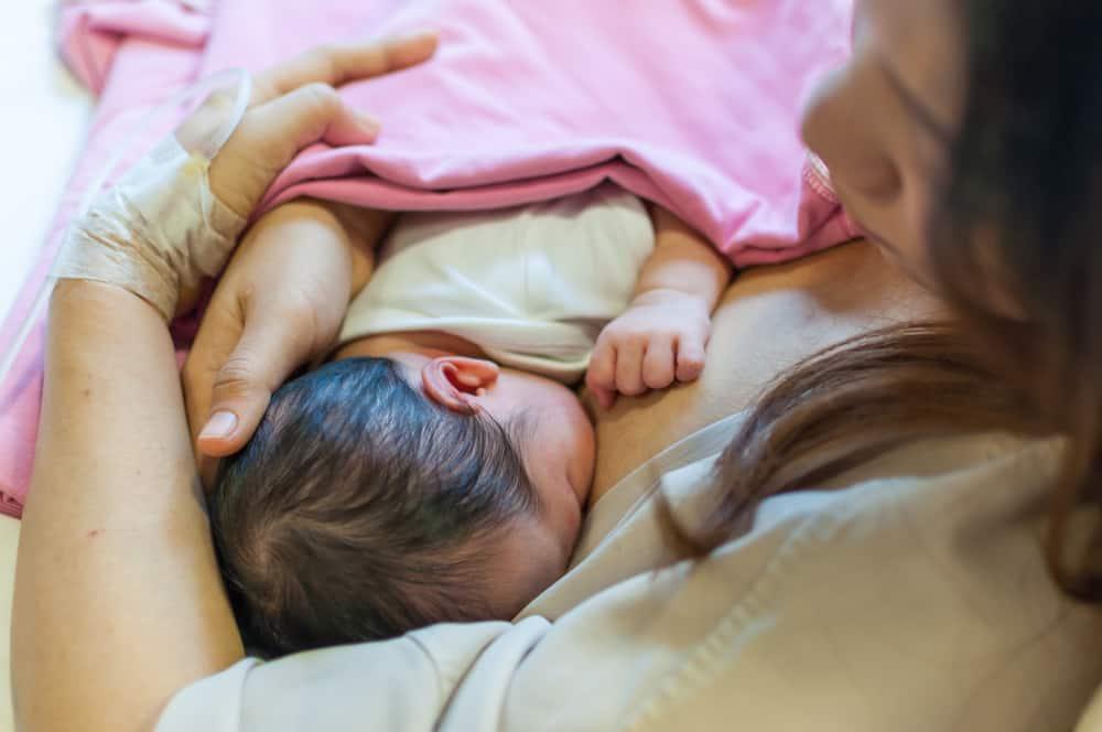 Inisiasi Menyusui Dini (IMD), Prosedur Pemberian ASI Segera Sejak Bayi Lahir