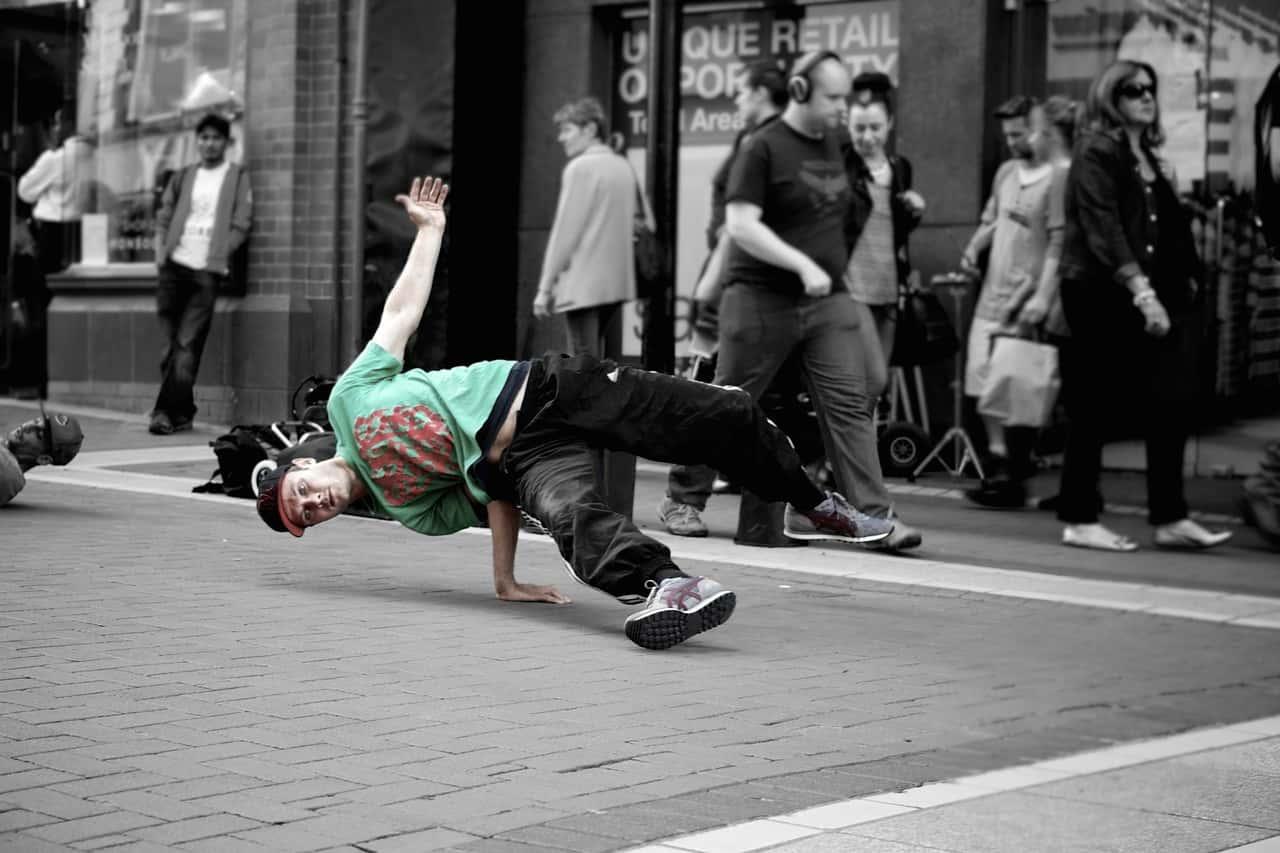 dance-yang-membakar-kalori-paling-banyak