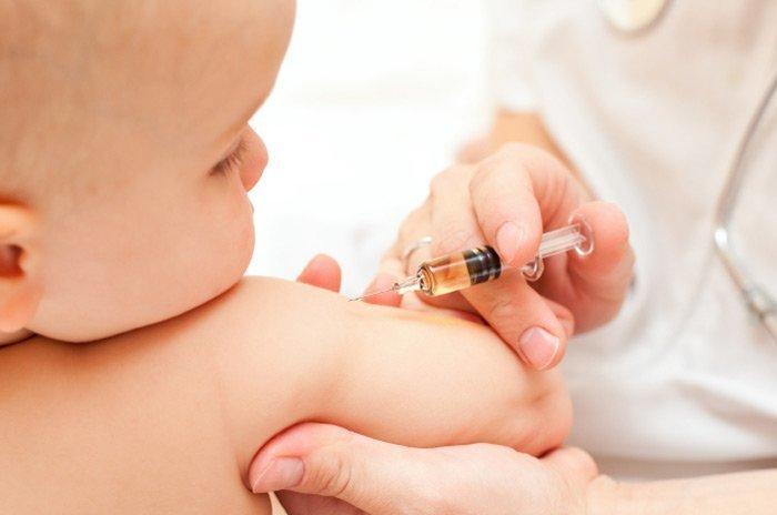 Ketahui Akibat yang Ditimbulkan Bila Bayi Tidak Diimunisasi