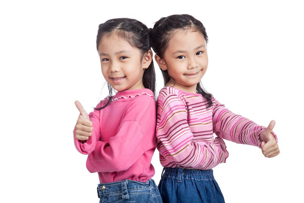 mengapa-ada-bayi-kembar-identik-atau-kembar-tapi-beda