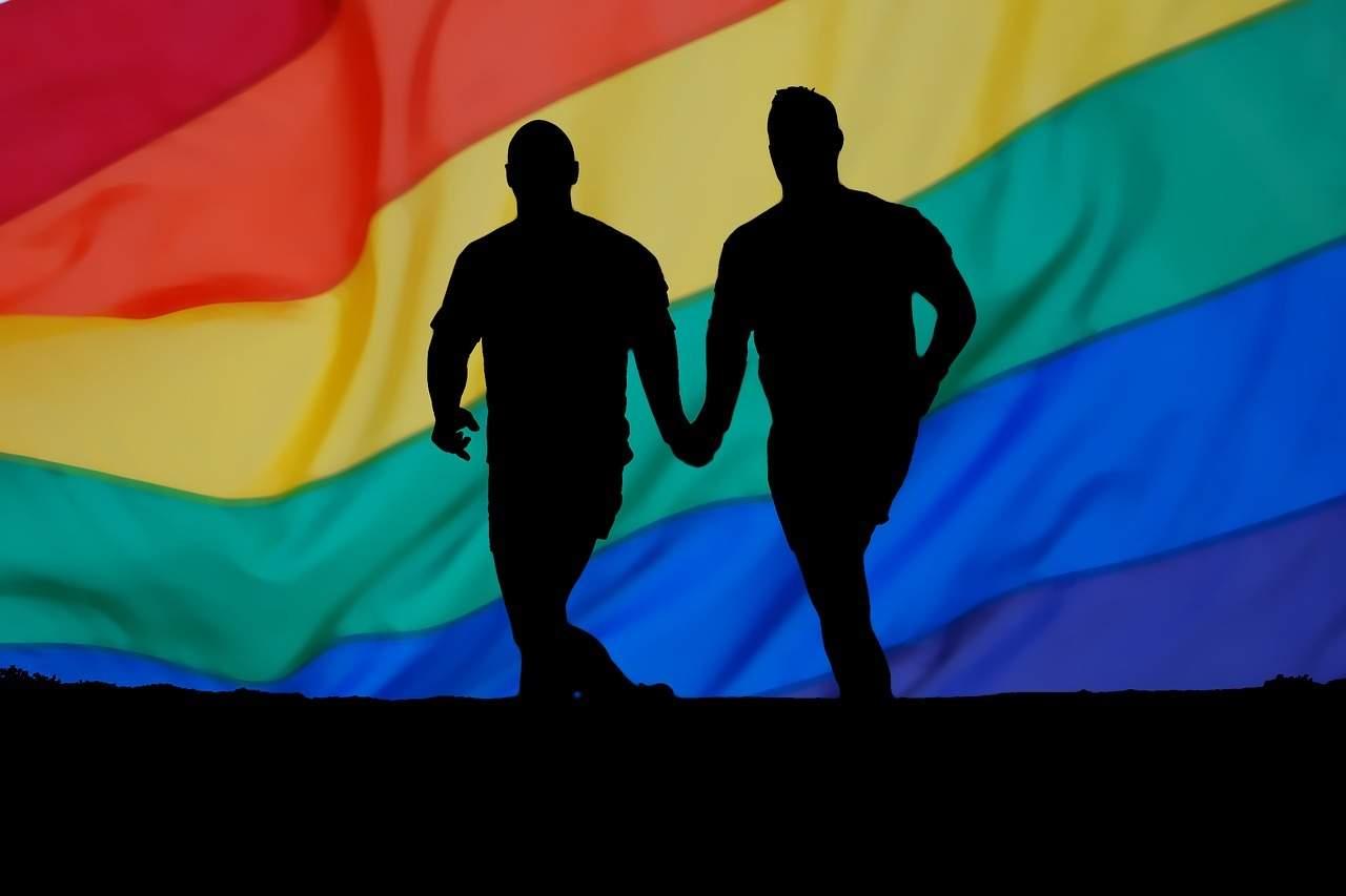 Mengapa Hubungan Seks Sesama Jenis Lebih Berisiko HIV?
