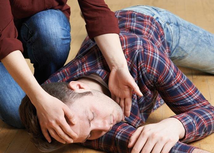 covid-19-gejala-meningitis