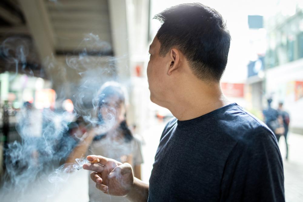 cara-menghindari-asap-rokok
