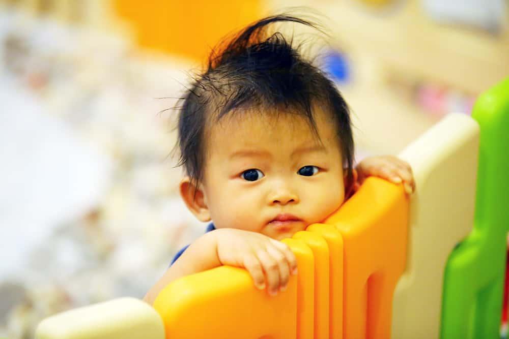 warna-mata-bayi-berubah