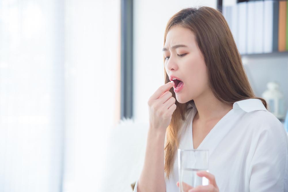 Berbagai Obat Radang Tenggorokan yang Bisa Didapat di Apotik