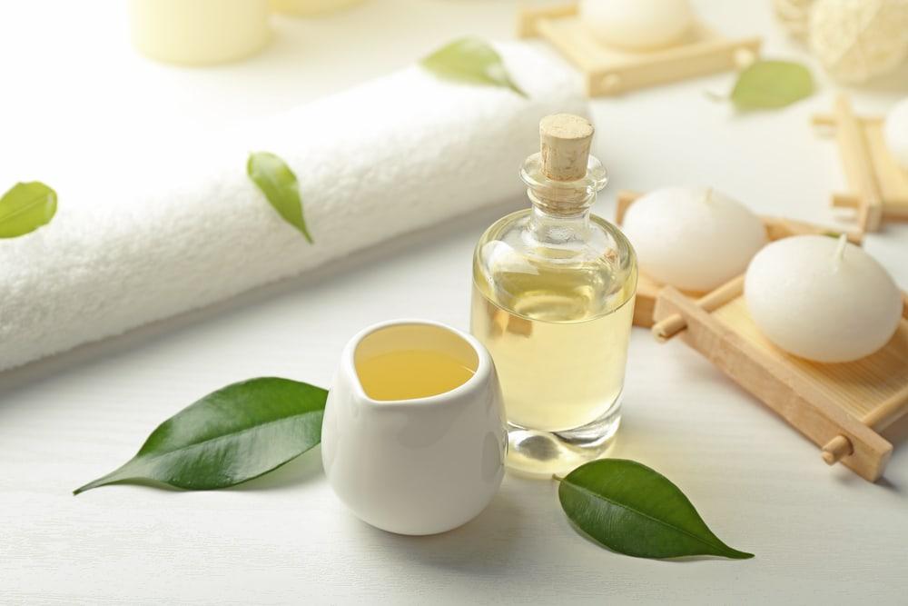 manfaat-tea-tree-oil