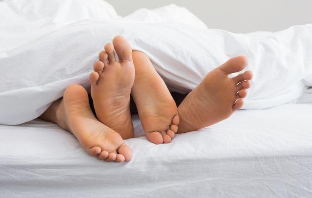 Sering Sakit Kepala Saat Atau Setelah Berhubungan Seks? Mungkin Ini Penyebabnya