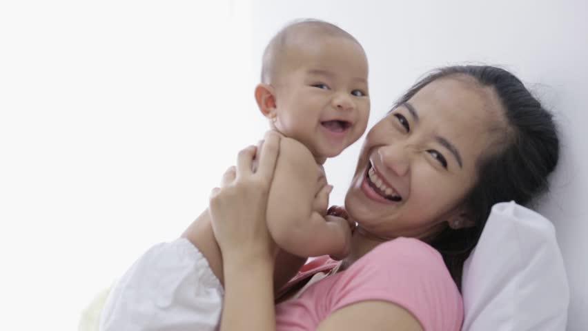 4 Jenis Makanan yang Harus Dihindari Dulu Setelah Melahirkan