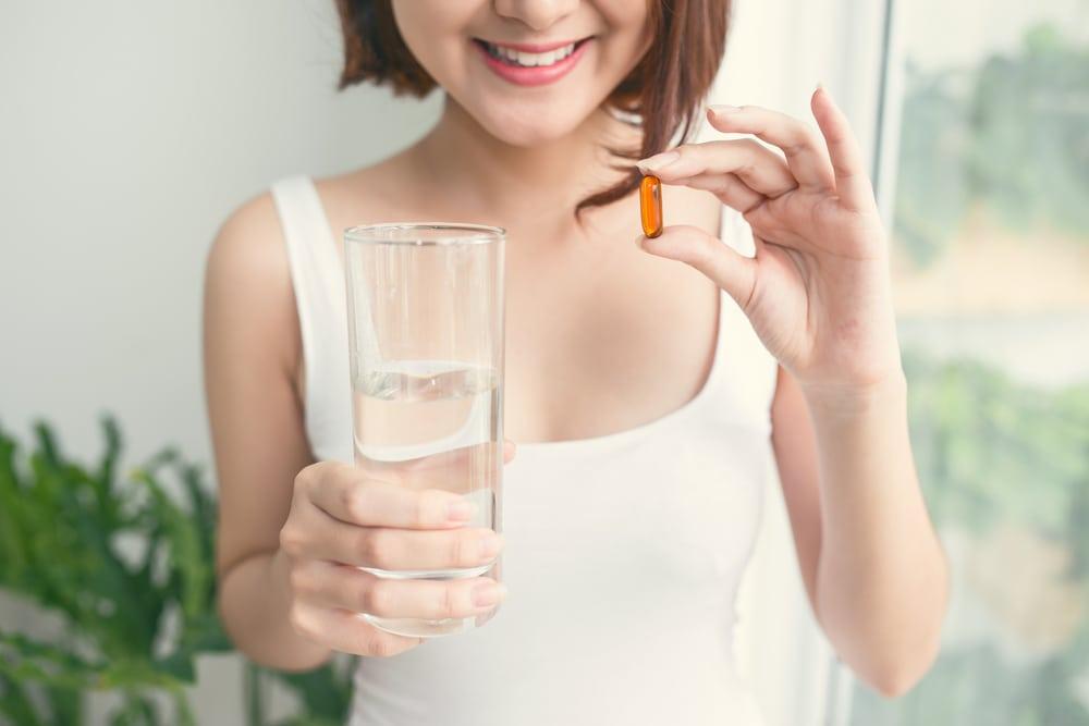 minum-vitamin-saat-puasa-baiknya-ketika-sahur-atau-buka-puasa