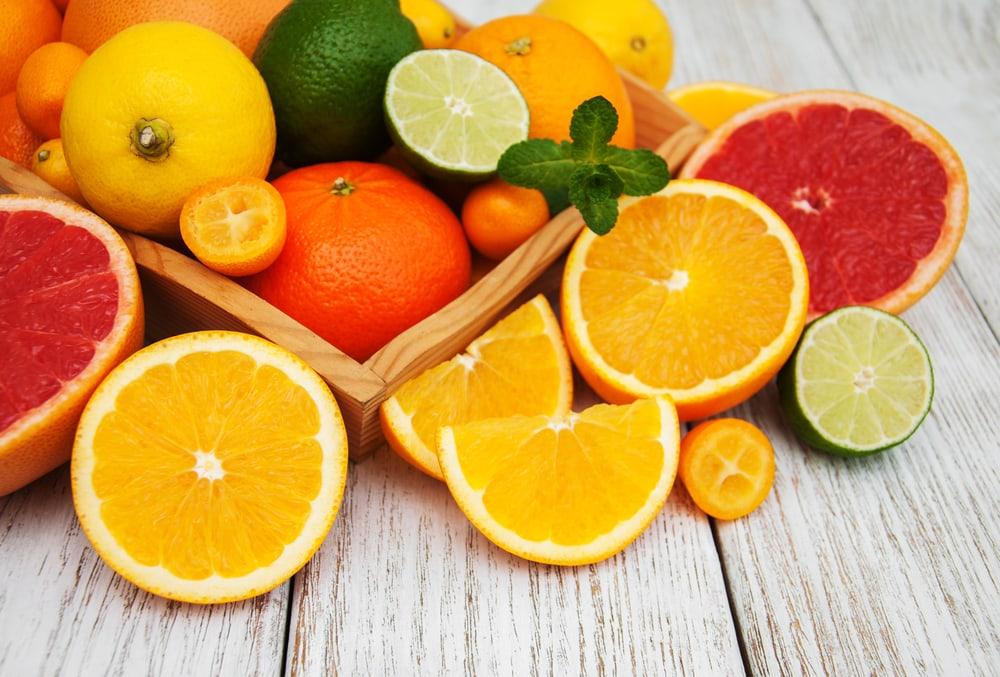 vitamin-c-memicu-asam-lambung-naik