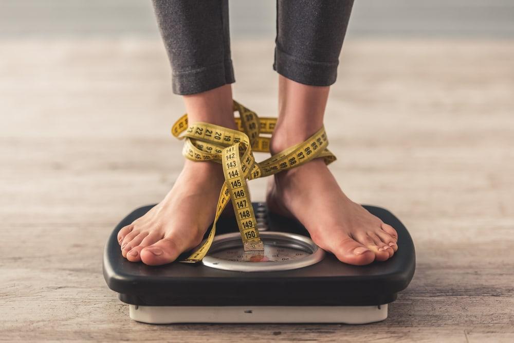 9 Strategi Jitu Menurunkan Berat Badan Saat Puasa
