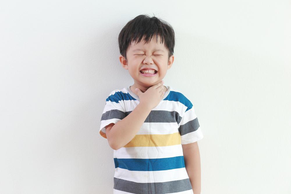 4 Cara Menghilangkan Dahak pada Anak Secara Alami