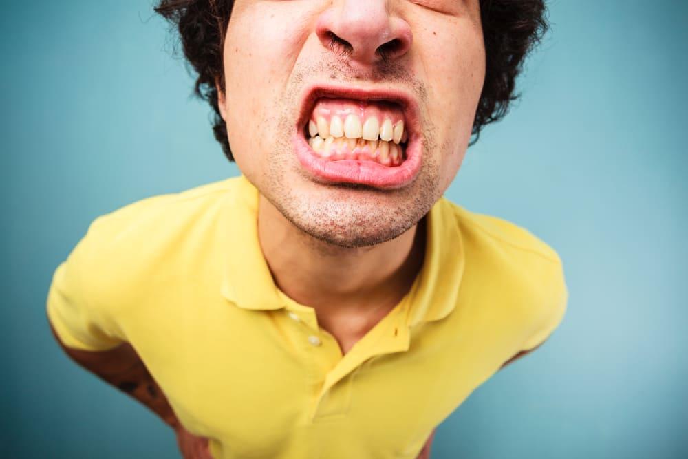 berhenti-menggemeretak-gigi-bruxism