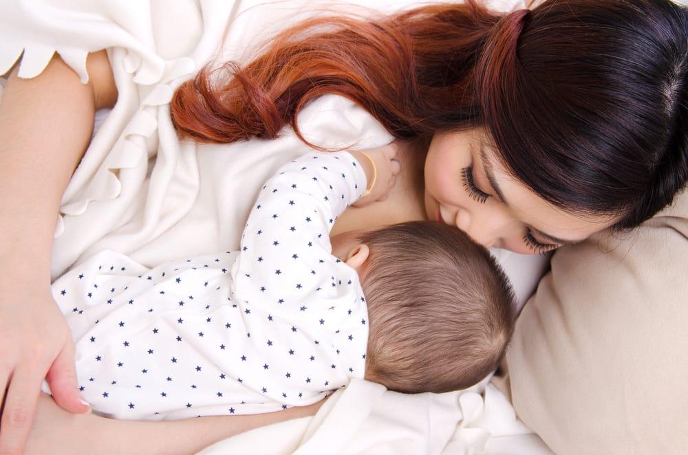 Manfaat ASI dan Pentingnya Kolostrum untuk Mendukung Kesehatan Ibu dan Bayi