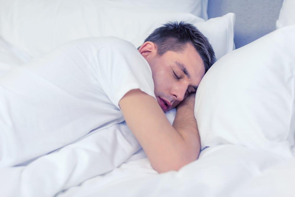 tidur-berlebihan-berisiko-demensia