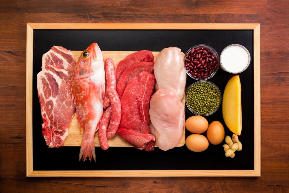 5 Jenis Makanan yang Penting Dikonsumsi Agar Patah Tulang Cepat Sembuh