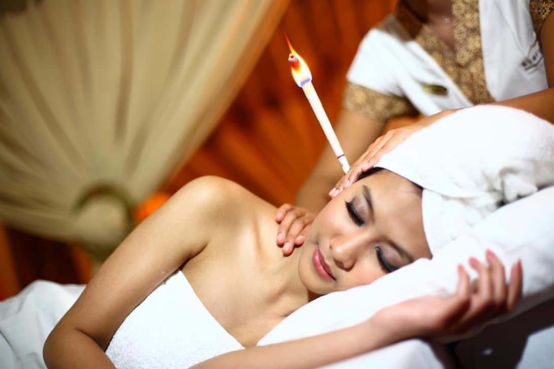 ear-candle-untuk-membersihkan-telinga