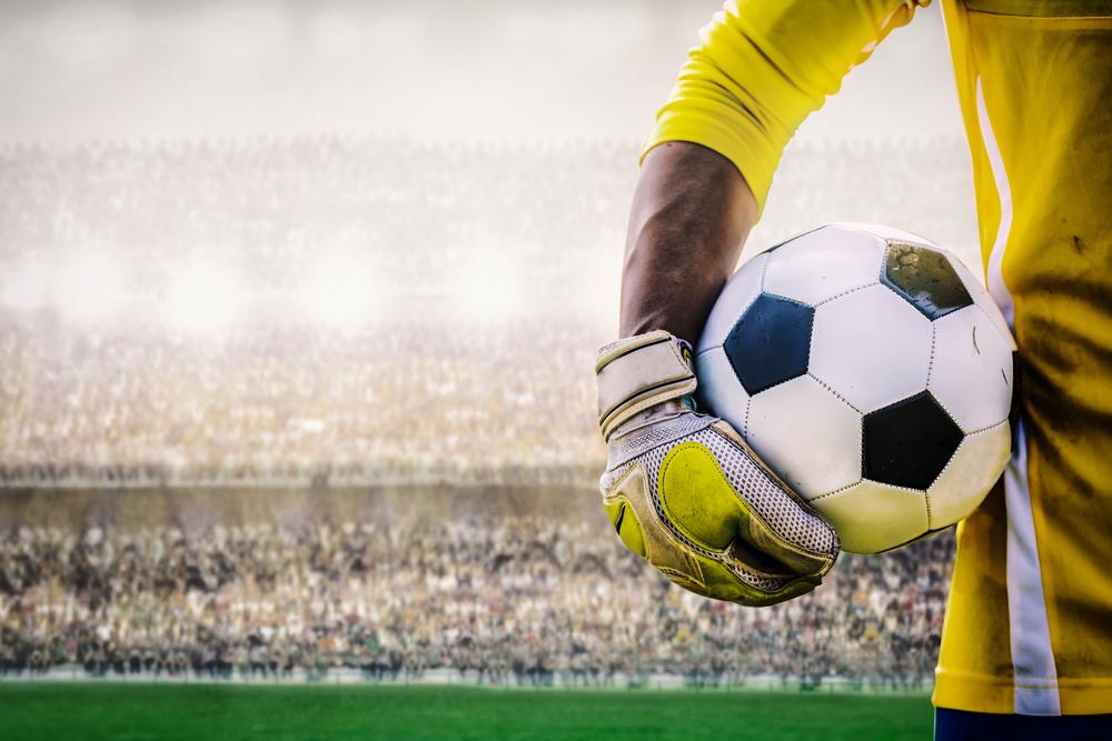 Kiper Sepak Bola Juga Bisa Jadi Bintang Lapangan Dengan 5 Trik Ini