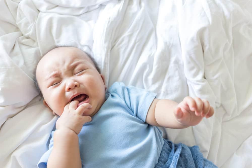 bayi-sakit-tanda-penyakit-serius