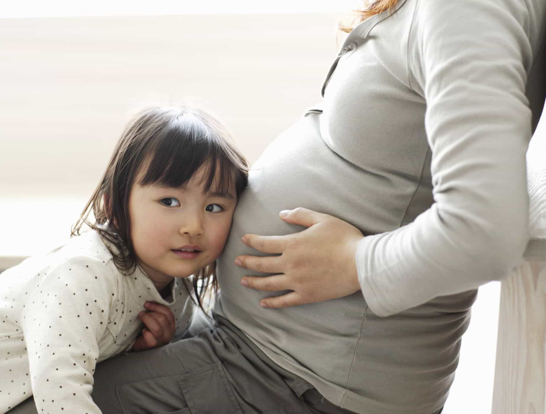 Apa Benar Melahirkan Anak Kedua Lebih Mudah dari Anak Pertama?