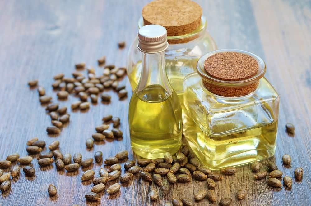 5 Manfaat dan Kegunaan Minyak Biji Jarak untuk Kecantikan
