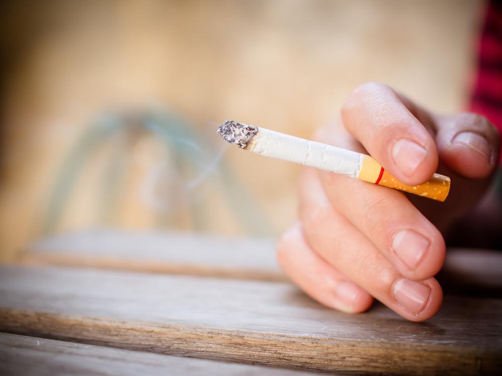 bahaya-rokok-herbal