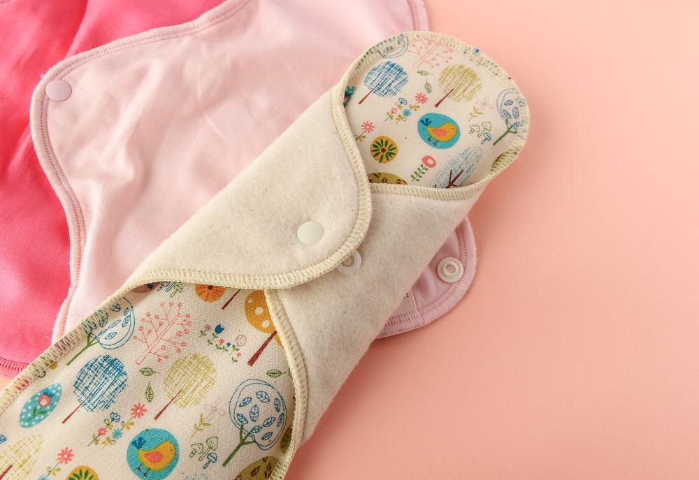 Apakah Pakai Pembalut Kain Saat Menstruasi Lebih Sehat?