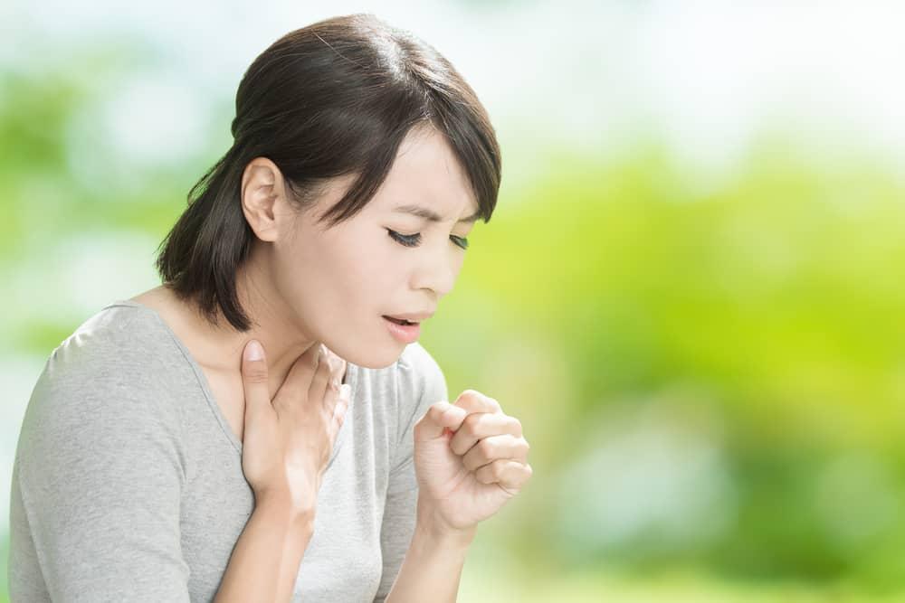 perbedaan-pneumonia-dan-bronkitis