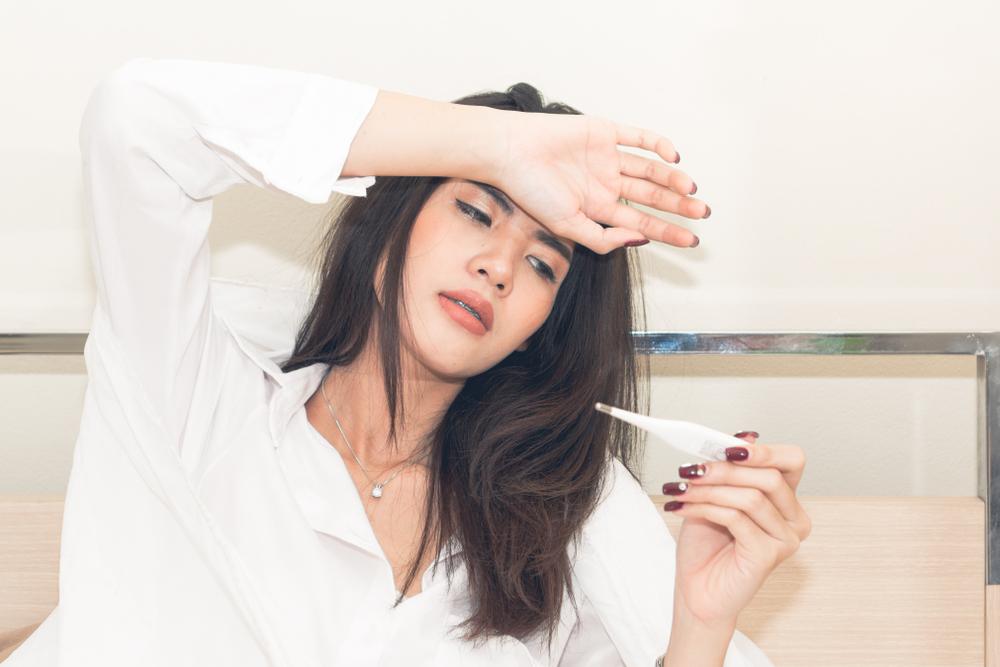 Jangan Disepelekan, 3 Gejala Demam Ini Perlu Perawatan Serius