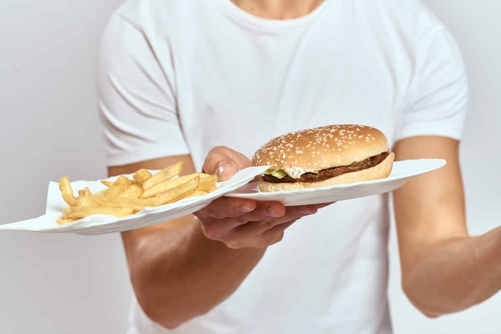 5 Makanan yang Ternyata Bisa Menurunkan Kadar Hormon Testosteron Pria
