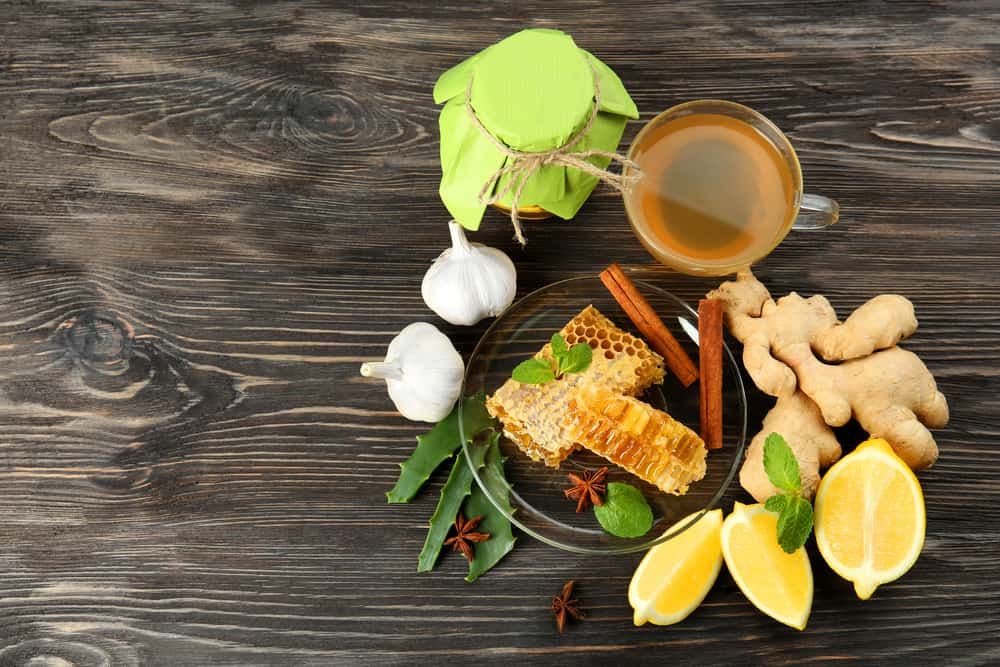 Manfaatkan 8 Bahan Alami Ini Sebagai Obat Maag yang Aman