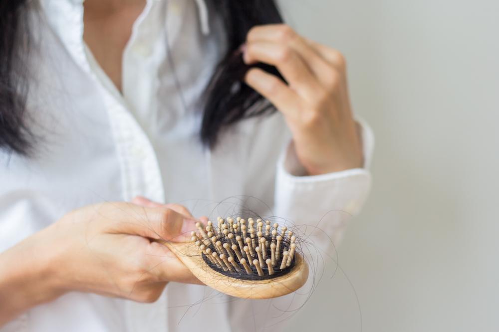 rambut-rontok-saat-hamil