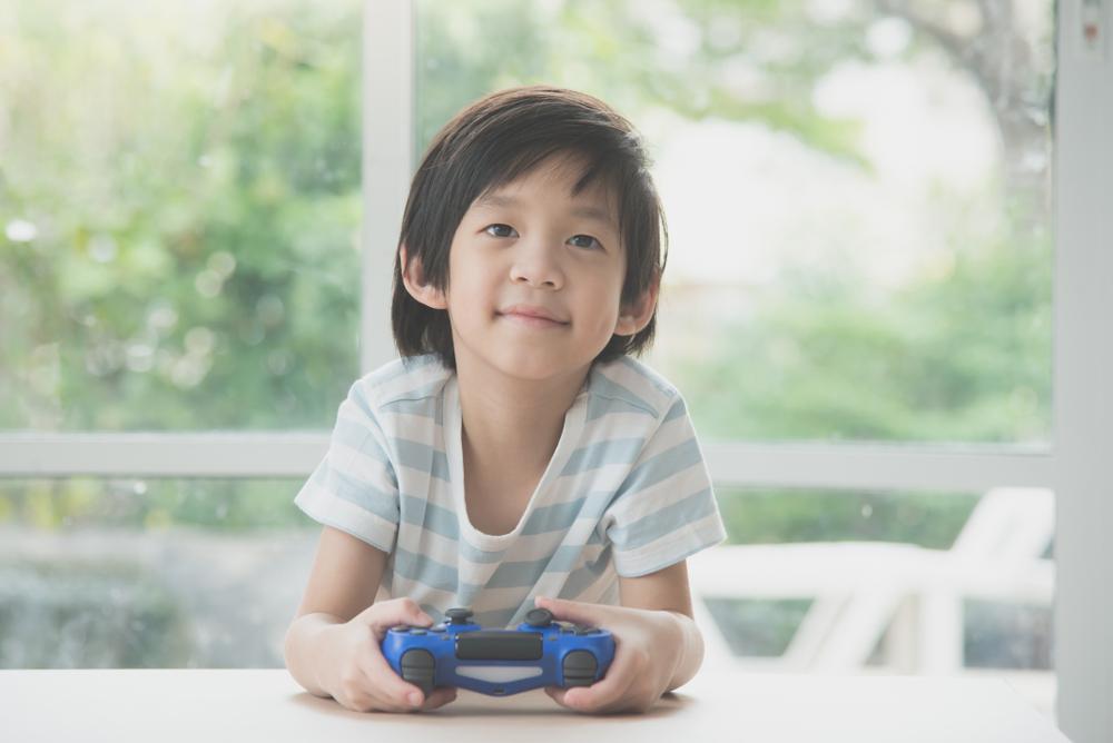 main-game-dan-adhd-pada-anak