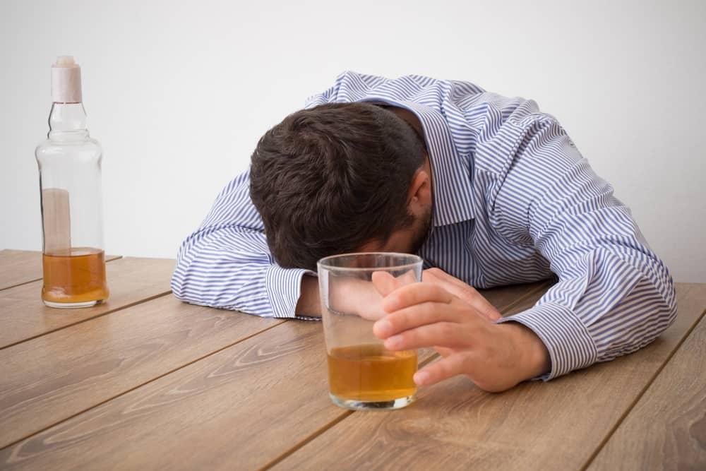 bahaya-kecanduan-alkohol