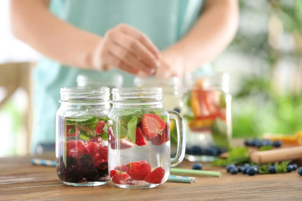 5 Resep Infused Water yang Segar dan Mudah Dibuat