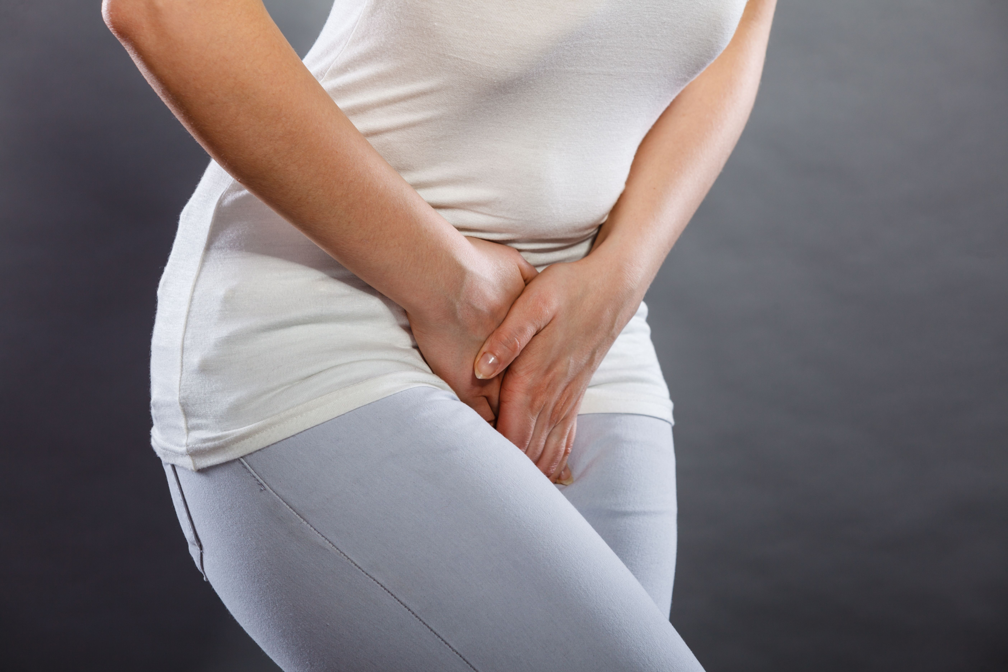 Timbul Lenting Kecil, Ini Herpes Genital Atau Jerawat di Kemaluan, Ya?