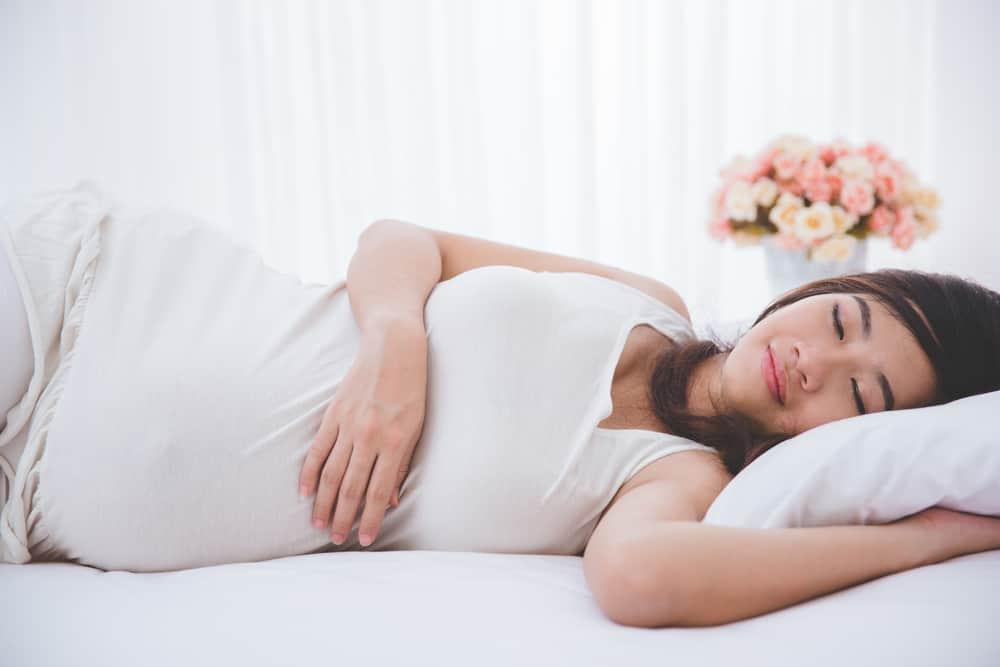 Kapan Ibu Hamil Harus Bed Rest? Apa Saja Syarat dan Manfaatnya?