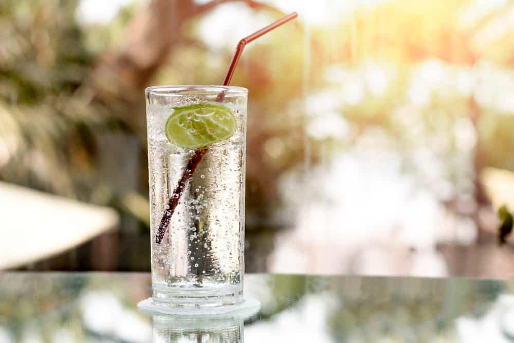 sparkling-water-adalah