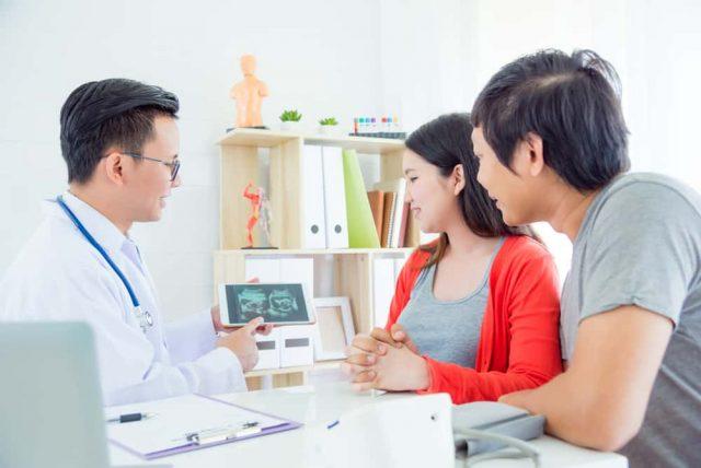 bidan-atau-dokter-kandungan-untuk-program-hamil