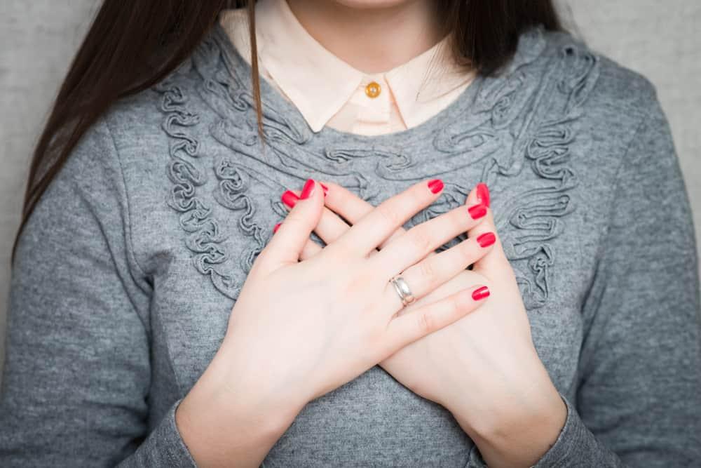 Selain PMS, 8 Hal Ini Bisa Bikin Payudara Membesar dan Terasa Nyeri